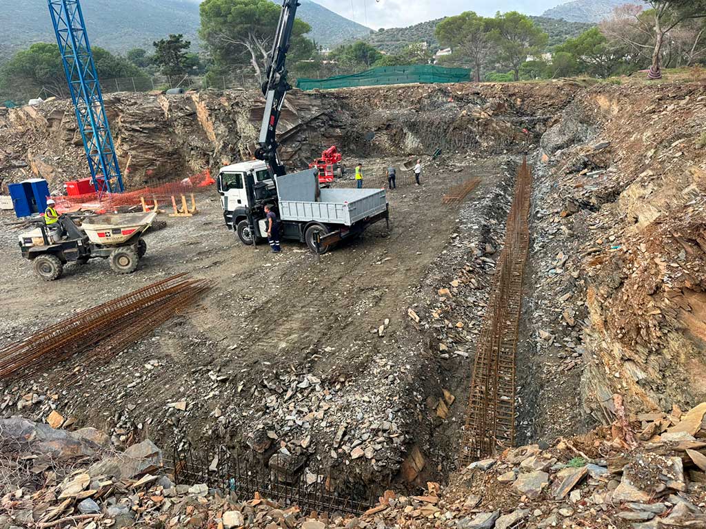 Imágenes de la estructura del Nuevo Hotel Rocamar en Cadaqués