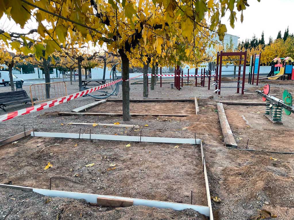 Construcción de un parque infantil en Llers (Girona)